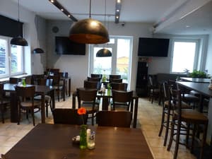 thumbnail: Breakfast area