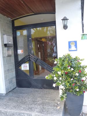 thumbnail: Property entrance