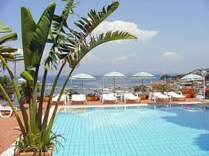thumbnail: Outdoor pool