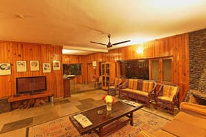 thumbnail: Interior detail
