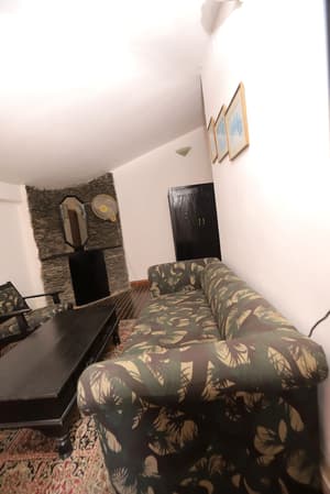 thumbnail: Lobby sitting area