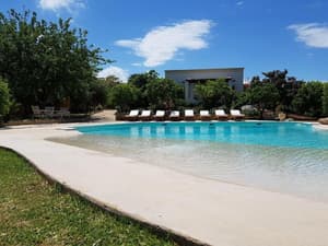 thumbnail: Pool