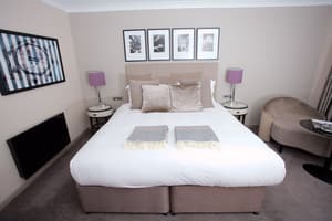 thumbnail: Room