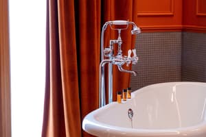 thumbnail: Interior detail