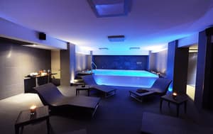 thumbnail: Restaurant