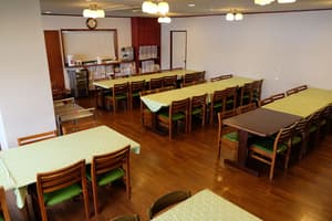thumbnail: Breakfast area