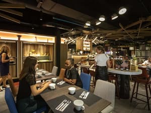 thumbnail: Restaurant