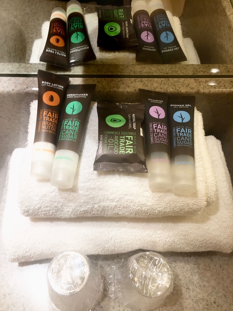 Bathroom amenities