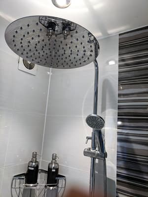 thumbnail: Bathroom shower