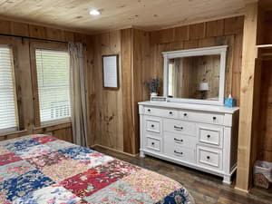 thumbnail: Dining room