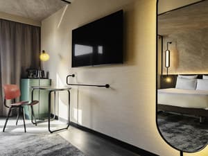 thumbnail: Room