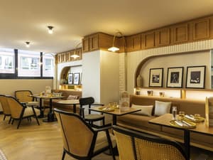thumbnail: Restaurant