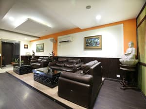 thumbnail: Interior