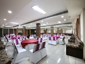 thumbnail: Reception hall
