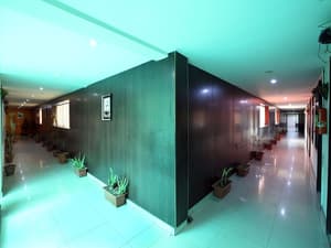 thumbnail: Hallway