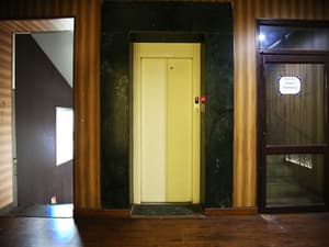 thumbnail: Hallway