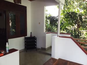 thumbnail: Property entrance