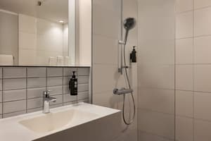 thumbnail: Accessible bathroom
