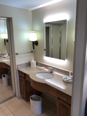 thumbnail: Bathroom sink