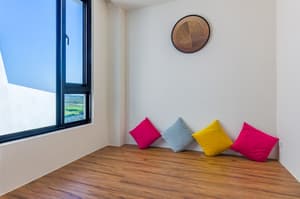 thumbnail: Interior