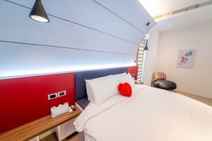 thumbnail: Room