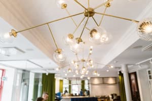 thumbnail: Restaurant