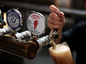 thumbnail: Bar (on property)
