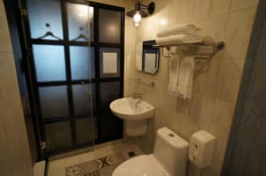 thumbnail: Bathroom