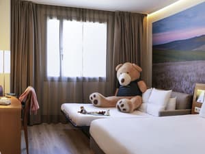 thumbnail: Room