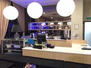 thumbnail: Lounge
