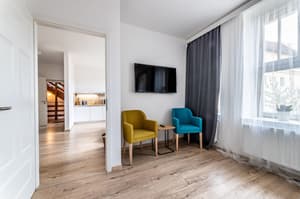 thumbnail: Living area