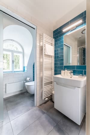 thumbnail: Bathroom