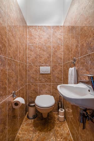 thumbnail: Bathroom