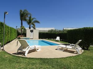 thumbnail: Pool