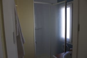 thumbnail: Bathroom shower