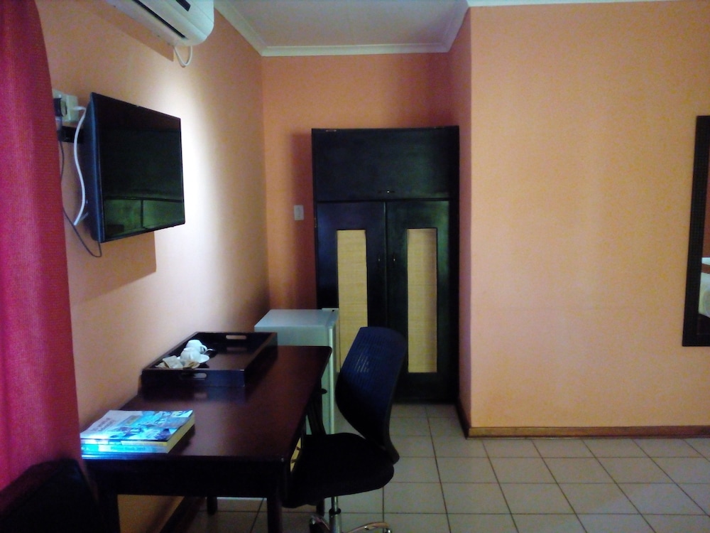 Room amenity