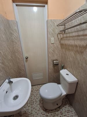 thumbnail: In-room dining