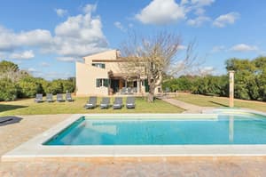 thumbnail: Outdoor pool