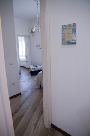 thumbnail: Interior