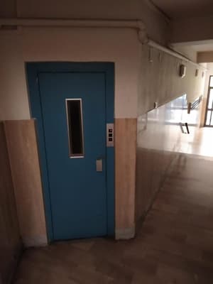 thumbnail: Interior