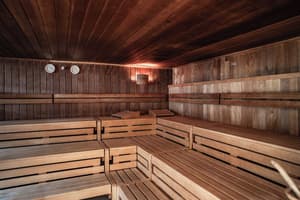 thumbnail: Sauna