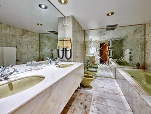 thumbnail: Bathroom