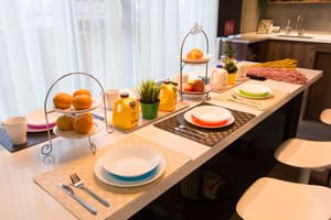 thumbnail: Breakfast area