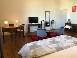 thumbnail: Room