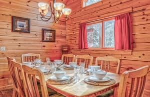 thumbnail: Dining