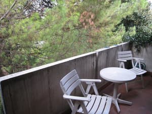 thumbnail: Exterior