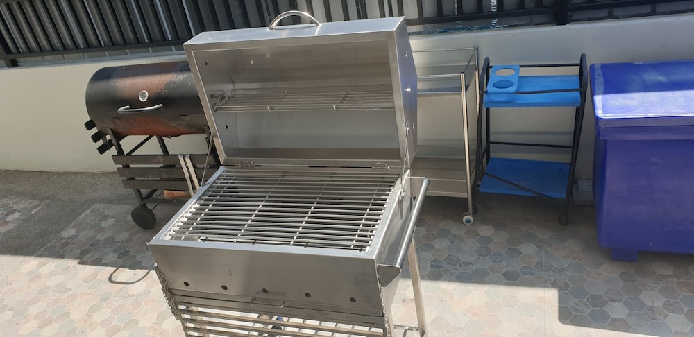 BBQ/picnic area