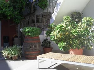 thumbnail: Property grounds
