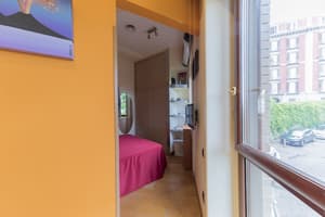 thumbnail: Interior detail