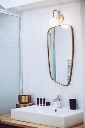 thumbnail: Bathroom shower